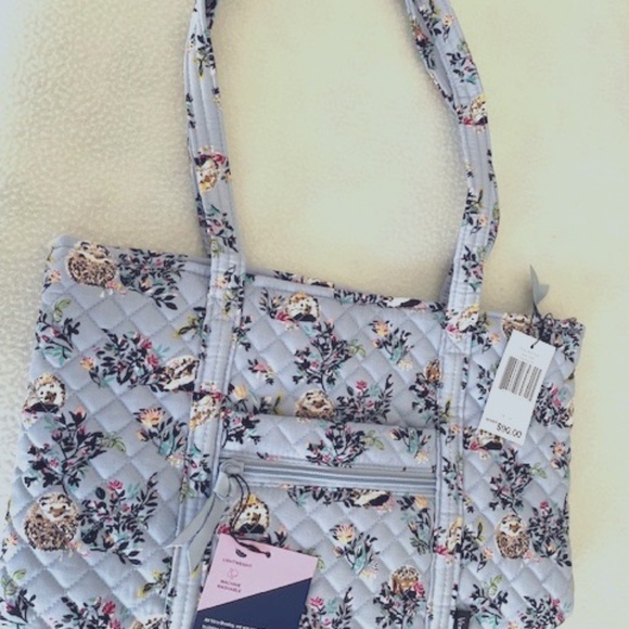 Vera Bradley Bags Vera Bradley Small Vera Tote Hedgehog Wild Design